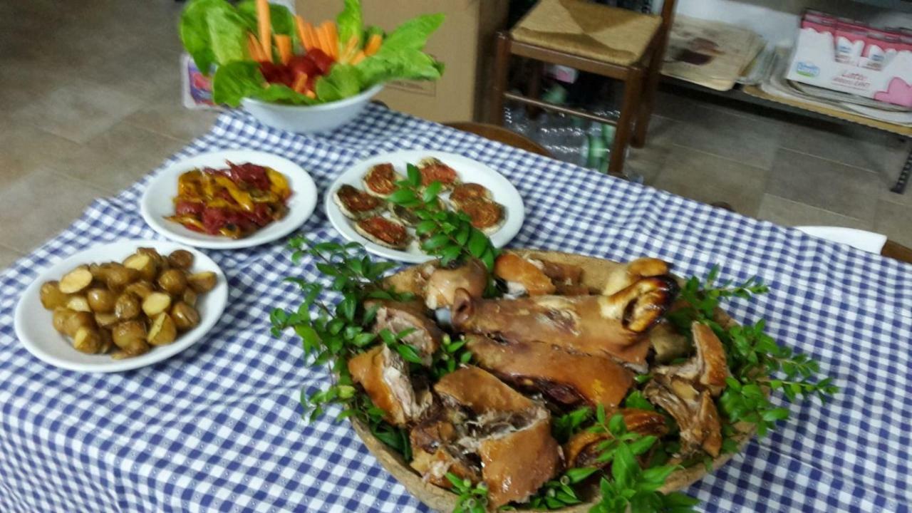 Agriturismo Su Pirastru 사 카스탄자 외부 사진